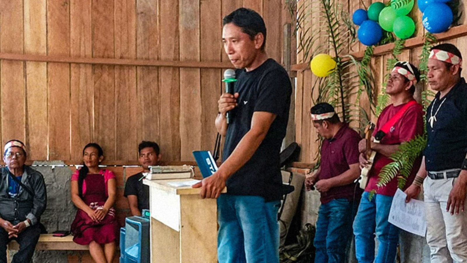 missionarios-pregam-jesus-a-aldeia-indigena-na-amazonia:-‘estao-entendendo-as-escrituras’
