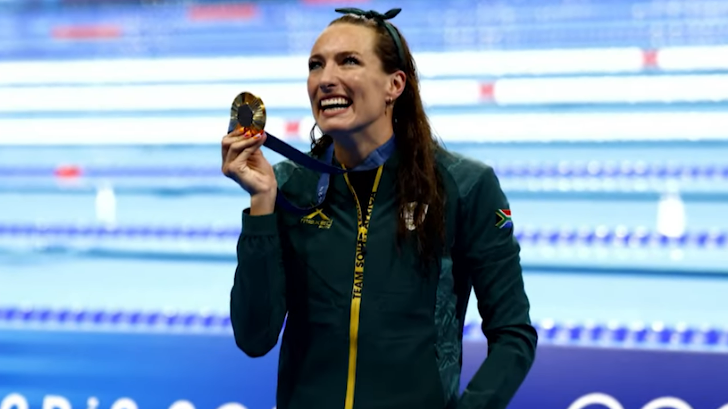 ‘nado-para-a-gloria-de-deus’,-declara-nadadora-que-conquistou-ouro-nas-olimpiadas