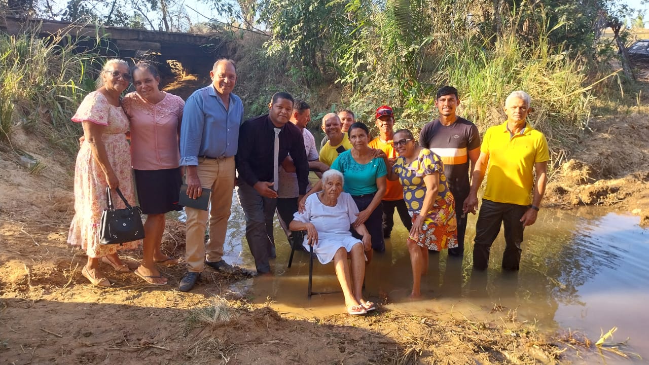idosa-de-100-anos-e-batizada-no-para:-“deus-me-deu-oportunidade”
