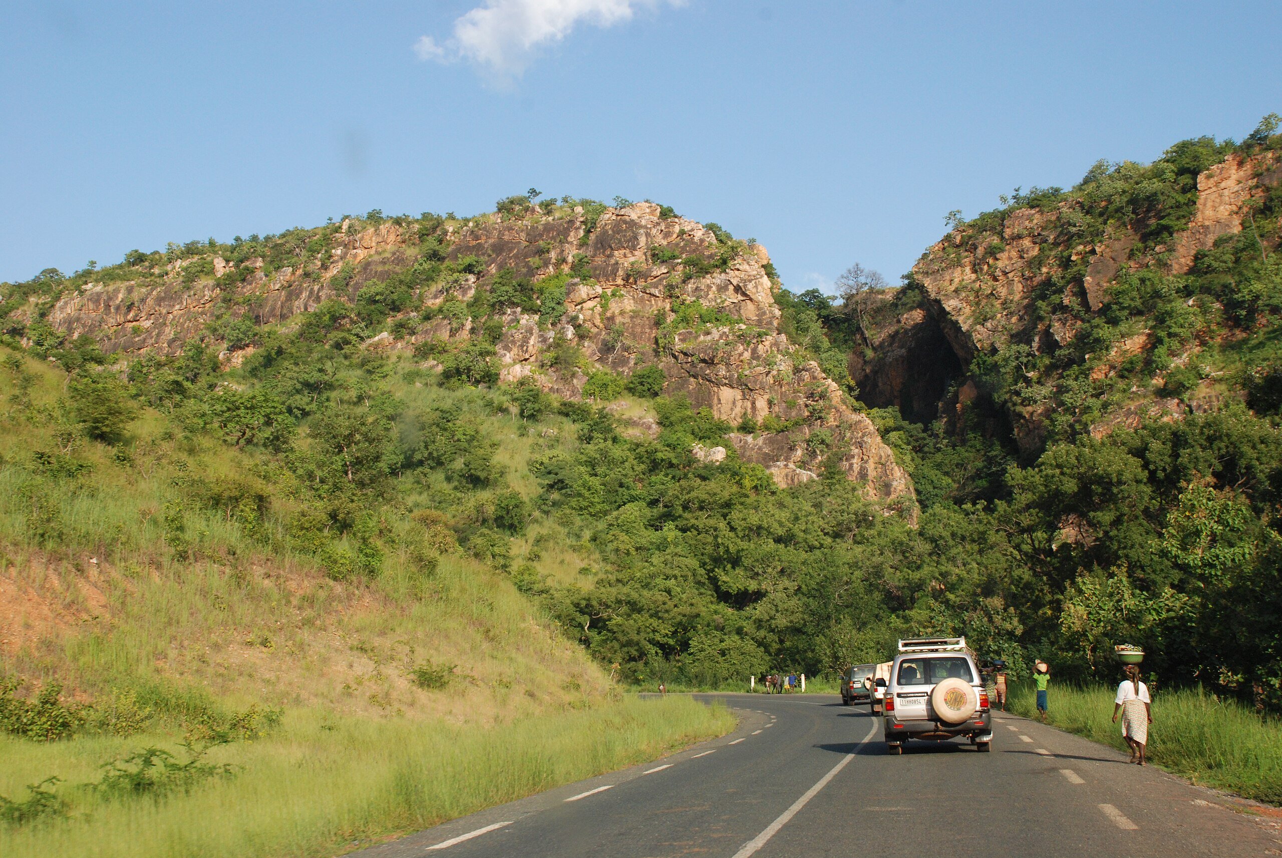 acidente-de-onibus-com-15-missionarios-da-jocum-deixa-um-morto-e-tres-feridos,-na-africa
