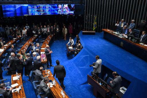 senado-analisa-proposta-que-inclui-igrejas-na-lei-rouanet