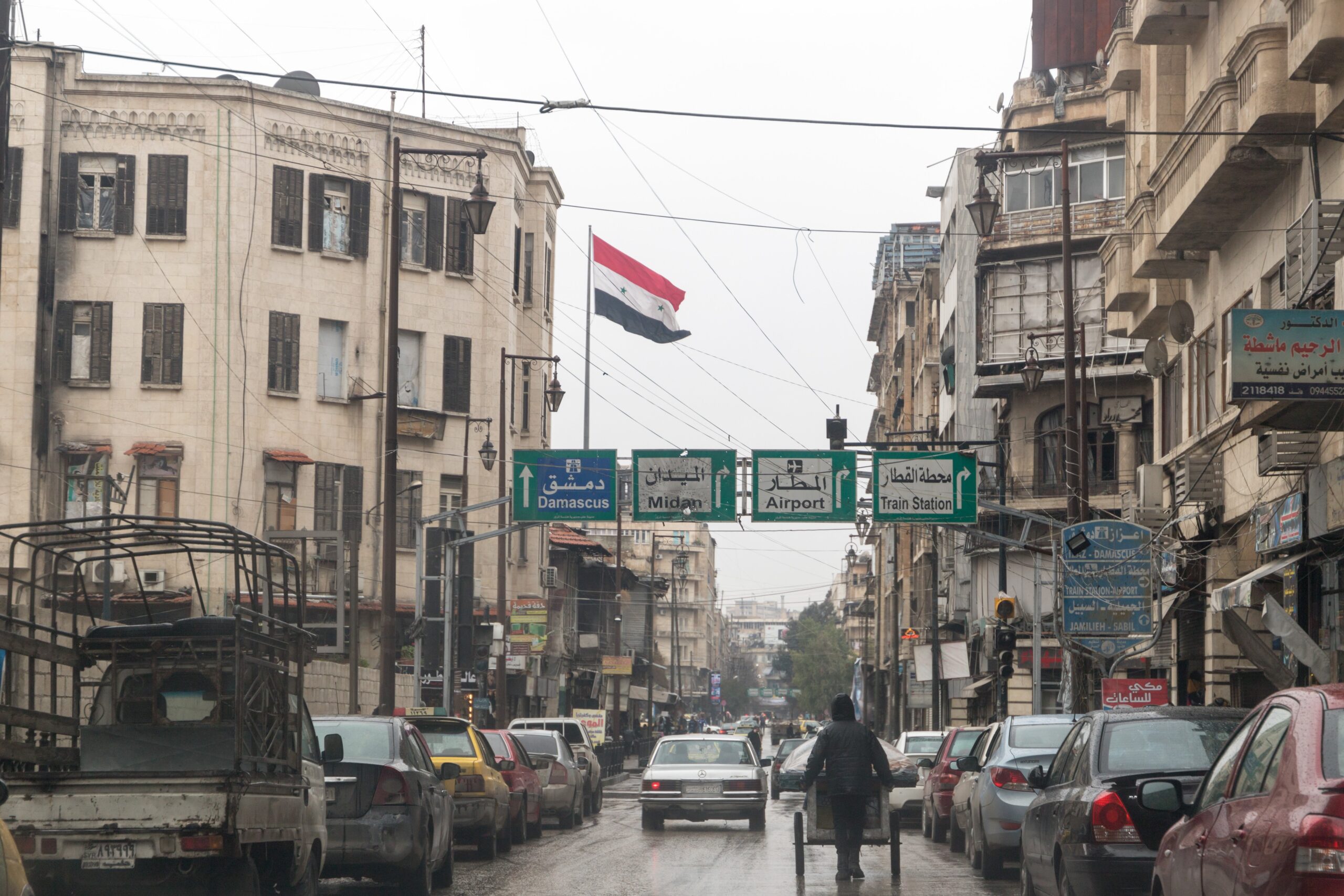 cristaos-relatam-clima-de-incerteza-apos-queda-de-al-assad:-“precisamos-ser-cautelosos”