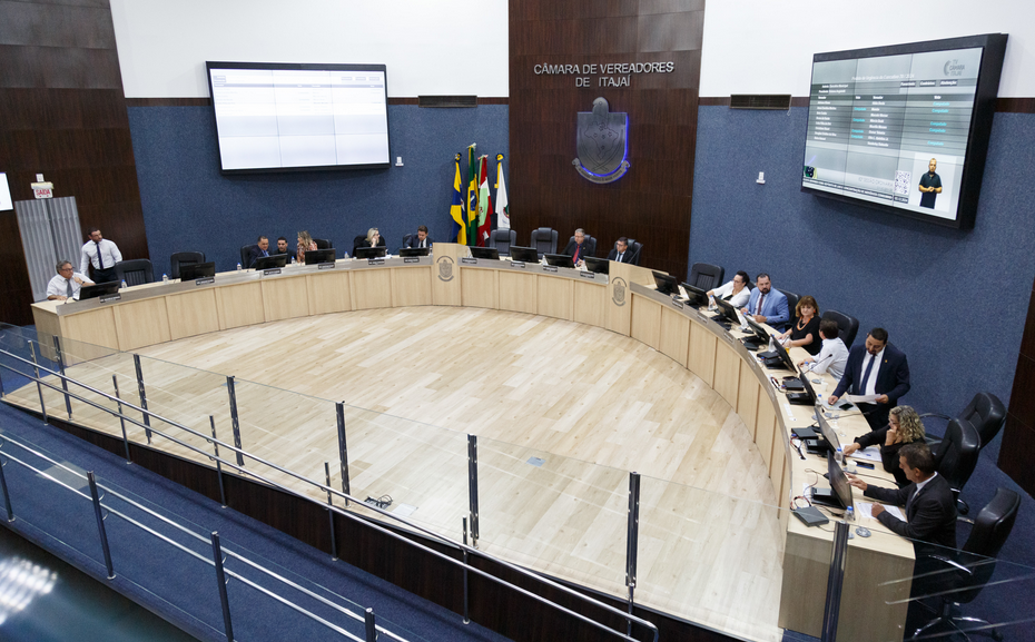 santa-catarina:-psol-entra-com-acao-contra-leitura-da-biblia-em-camara-de-itajai