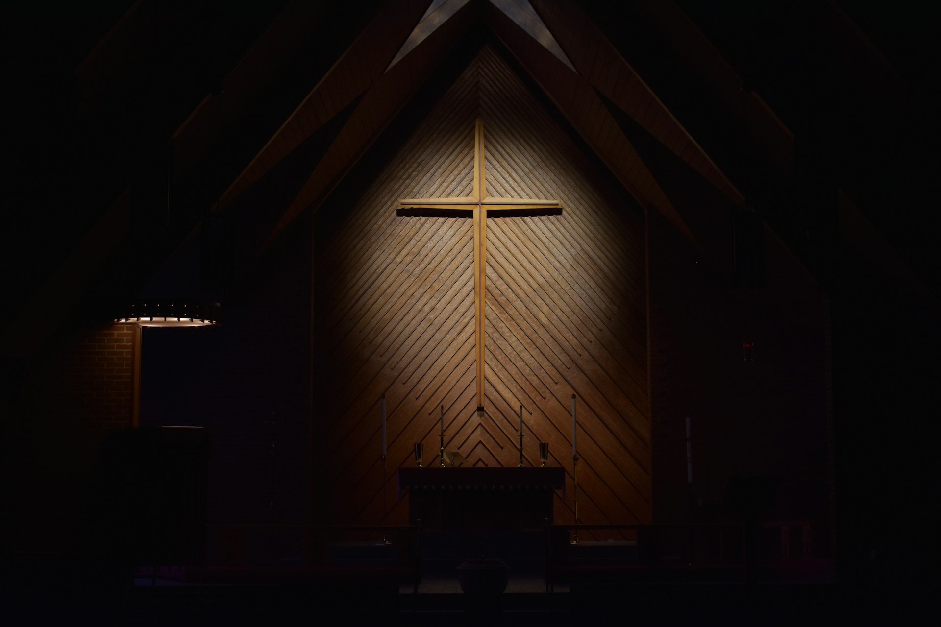 quase-90%-dos-cristaos-americanos-preferem-igreja-com-aspecto-de-igreja,-diz-pesquisa