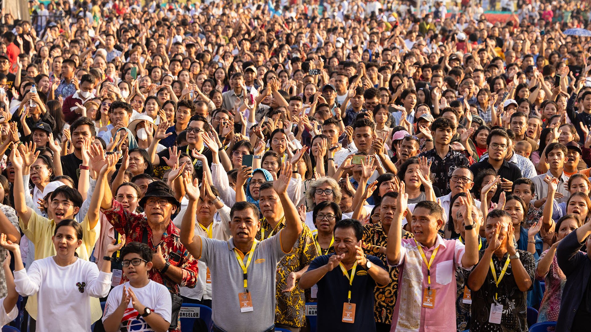 1.900-pessoas-se-rendem-a-jesus-em-evento-evangelistico-na-indonesia