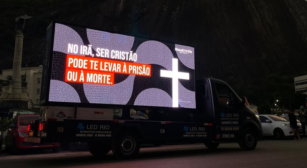 protesto-no-rio-alerta-sobre-perseguicao-no-ira:-“ser-cristao-pode-te-levar-a-morte”
