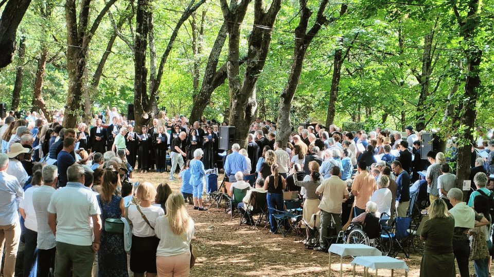 1.000-cristaos-se-reunem-para-manter-viva-luta-historica-por-liberdade-religiosa-na-franca