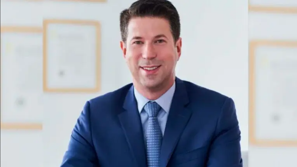 professor-brasileiro-de-harvard-e-suspenso-apos-disparos-com-chumbinho-perto-de-sinagoga