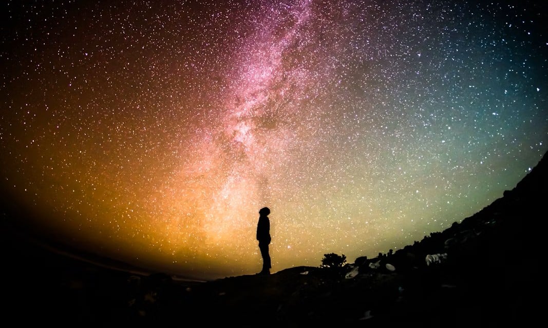 descobertas-cientificas-provam-que-deus-existe:-‘evidencias-sao-abundantes’