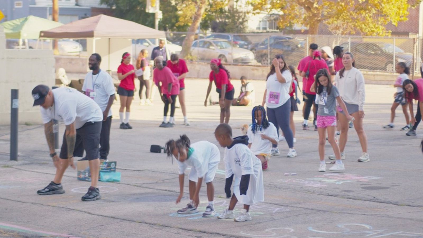 bairro-dos-eua-tem-primeiro-mes-sem-tiroteio-em-19-anos-apos-acao-de-igreja:-‘jesus-e-luz’