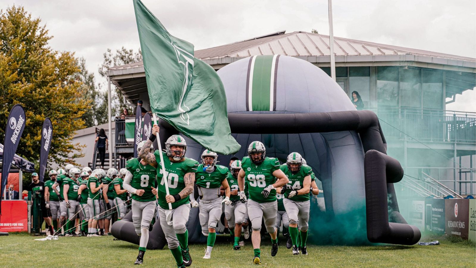 missionarios-usam-futebol-e-arte-para-evangelizar-irlandeses:-‘o-senhor-nos-chamou’