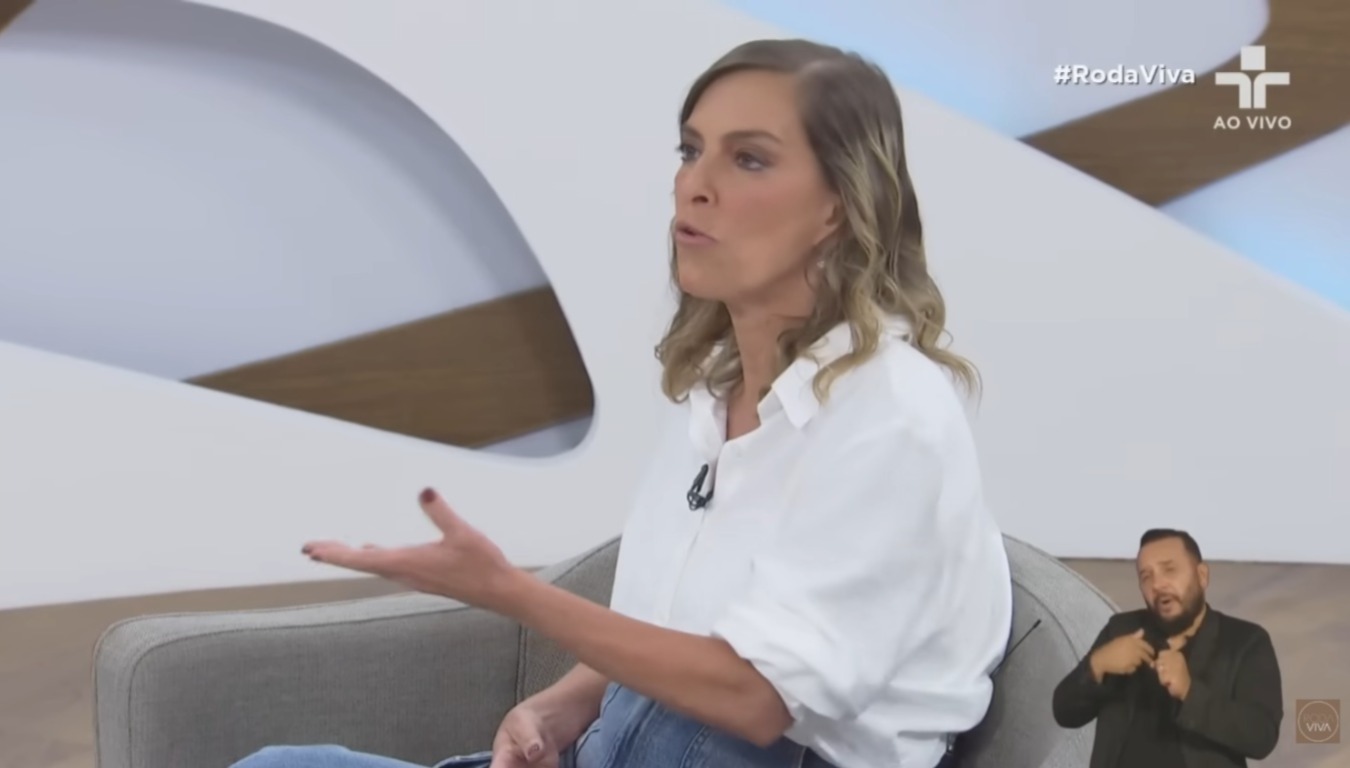 questionada-sobre-proteina-ter-forma-de-cruz,-pesquisadora-defende:-‘ciencia-nao-e-tudo’